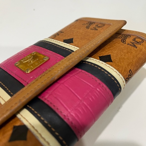 MCM COGNAC VISETOS LONG TRIFOLD WALLET - Picture 6 of 16